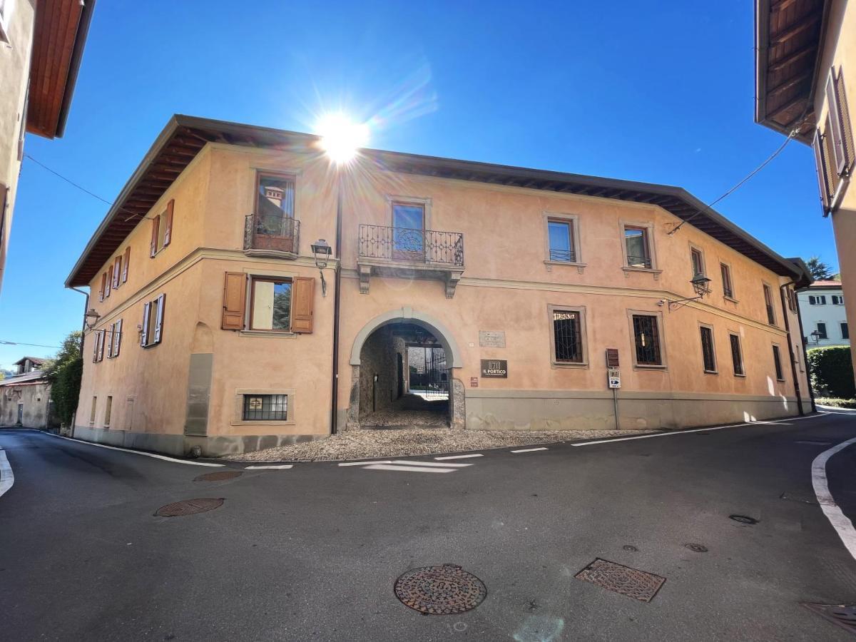 Il Portico - 1711 Luxury Guest House Arlate Bagian luar foto